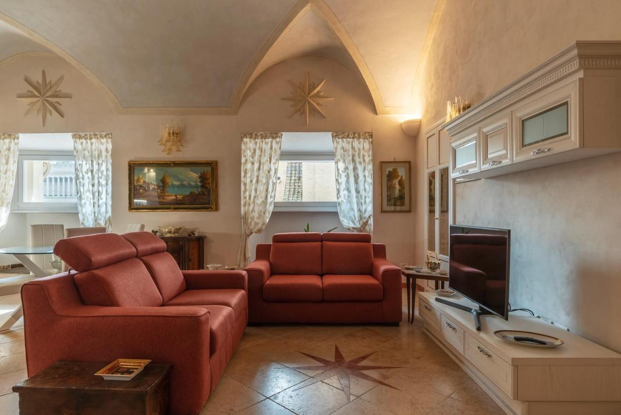 Palazzo Altieri Elegant Apartment ローマ エクステリア 写真